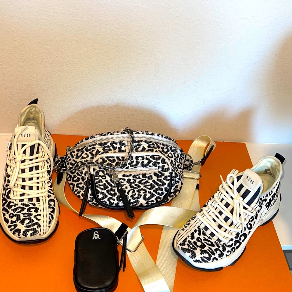 Steve madden tennis shoes
